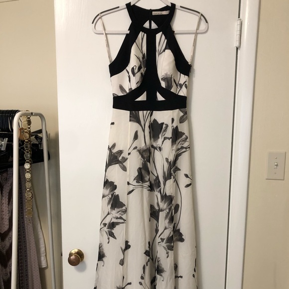 Karen Millen Dresses & Skirts - $595 BNWT Karen Millen maxi dress